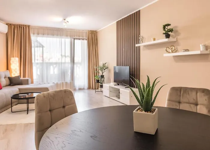 Seaside Bliss Apartment Varna