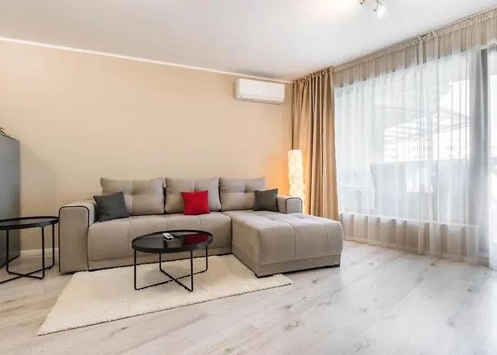 Seaside Bliss Apartment Varna